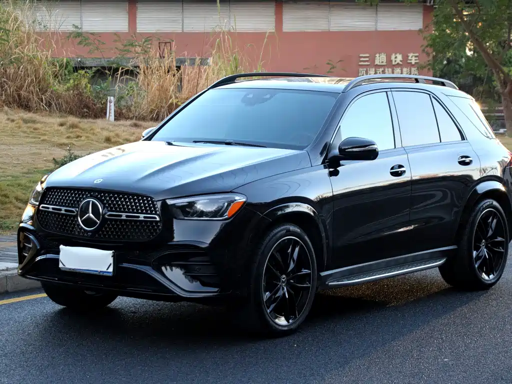 Mercedes-Benz GLE 2025 — фото 1