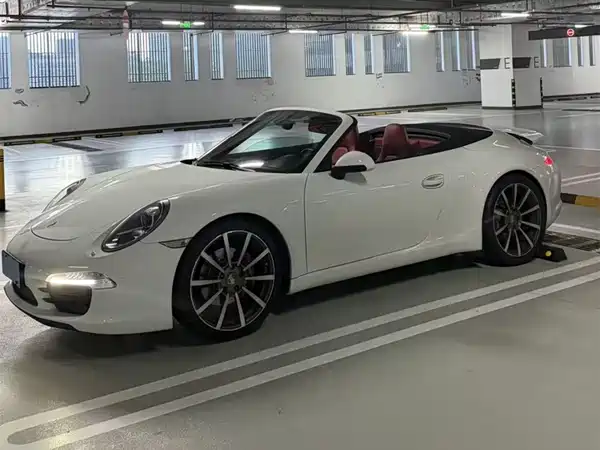 Porsche 911 2015