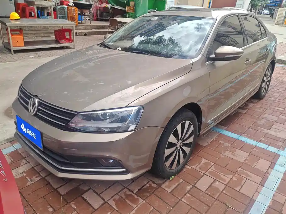 Volkswagen Sagitar 2017