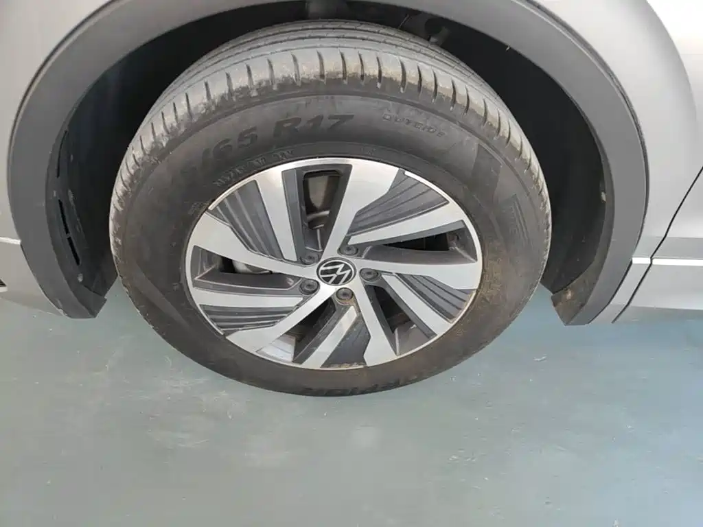 Volkswagen Tiguan L PHEV 2021 — фото 23