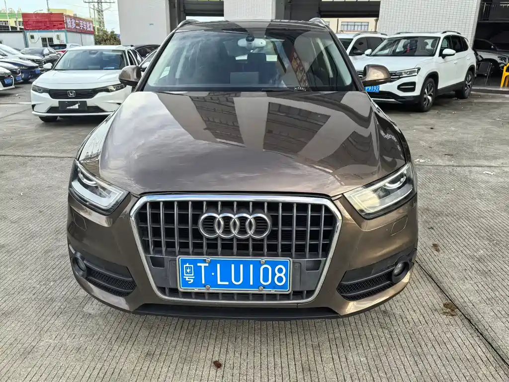 Audi Q3 2015