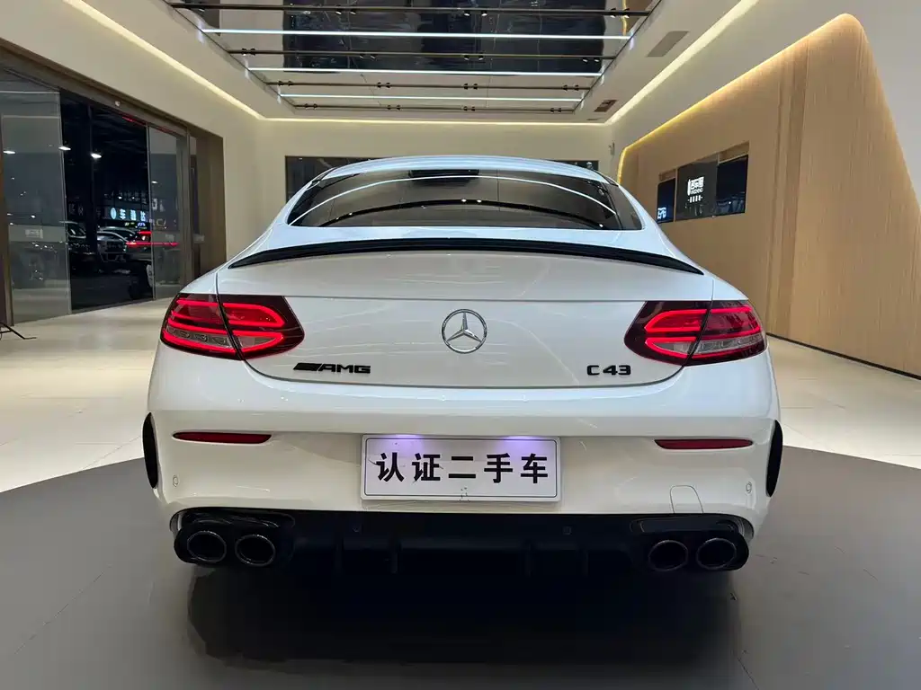 Mercedes-Benz C-Class AMG 2021 — фото 24