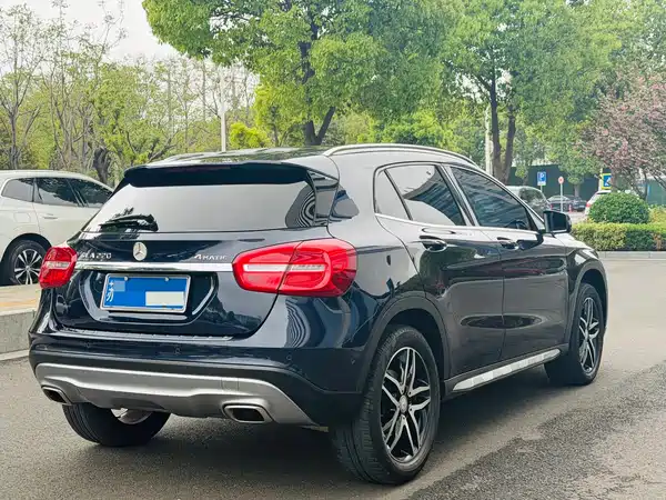 Mercedes-Benz GLA 2016