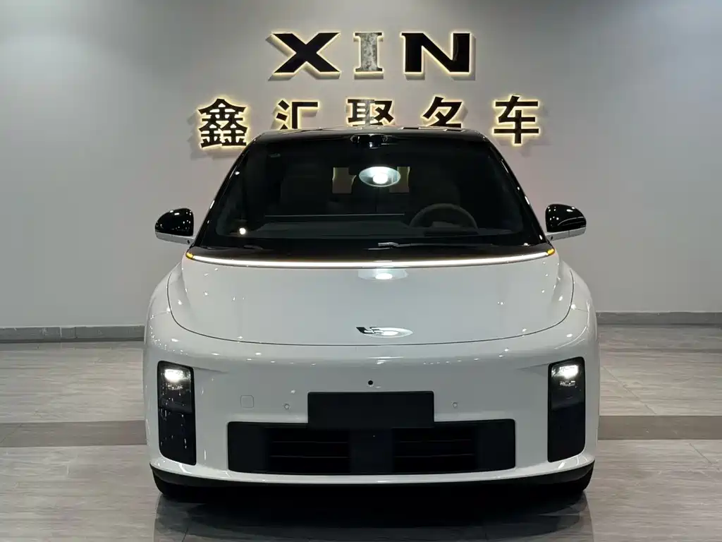 Li Auto i6 2026