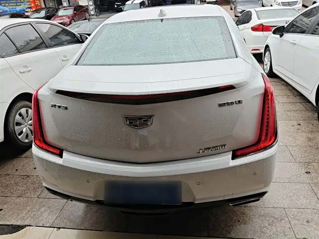 Cadillac XTS 2018 — фото 6