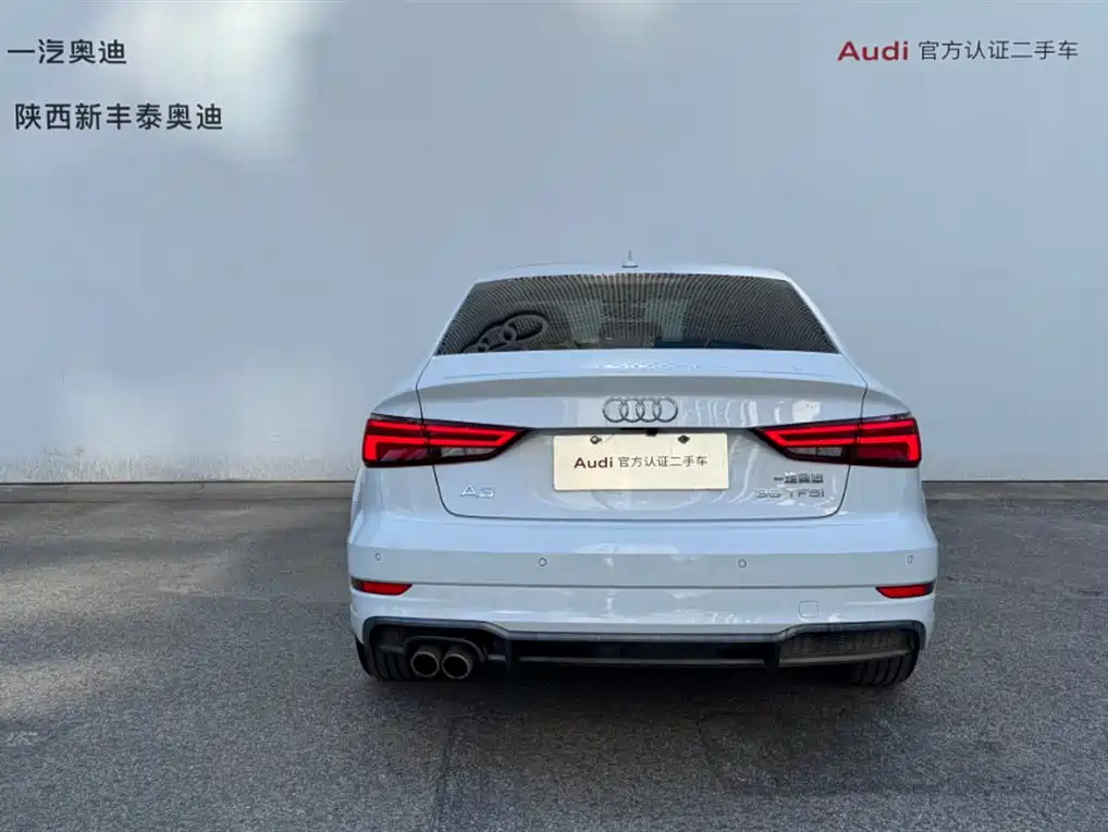 Audi A3 2018 — фото 6