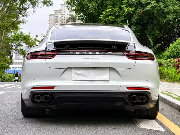 Porsche Panamera 2019