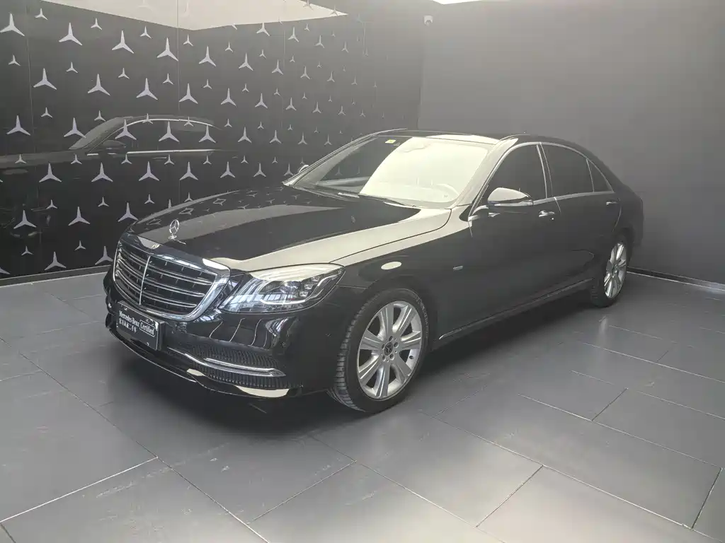 Mercedes-Benz S-Class 2020