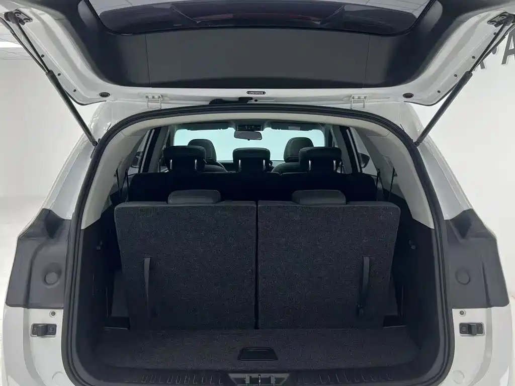 Jetour X90 PLUS 2022 — фото 11