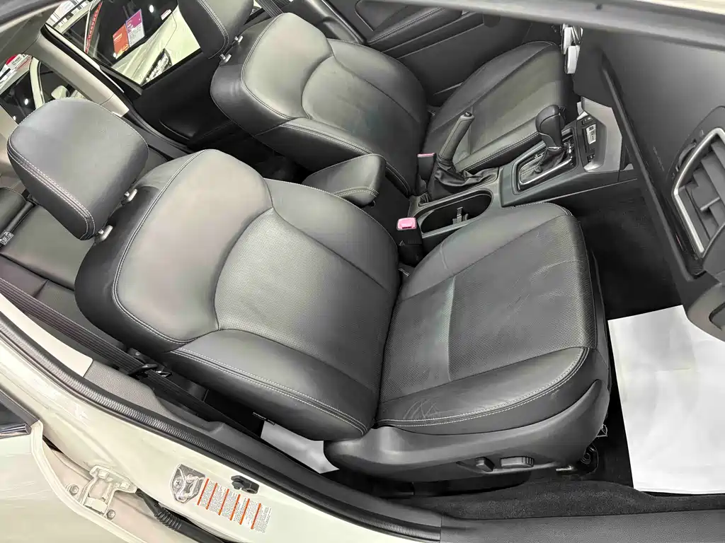 Subaru Forester 2016 — фото 16