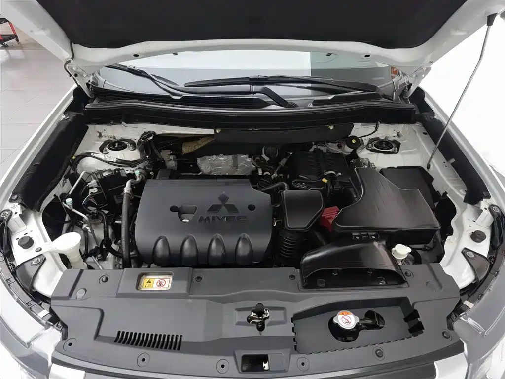 Mitsubishi Outlander 2017