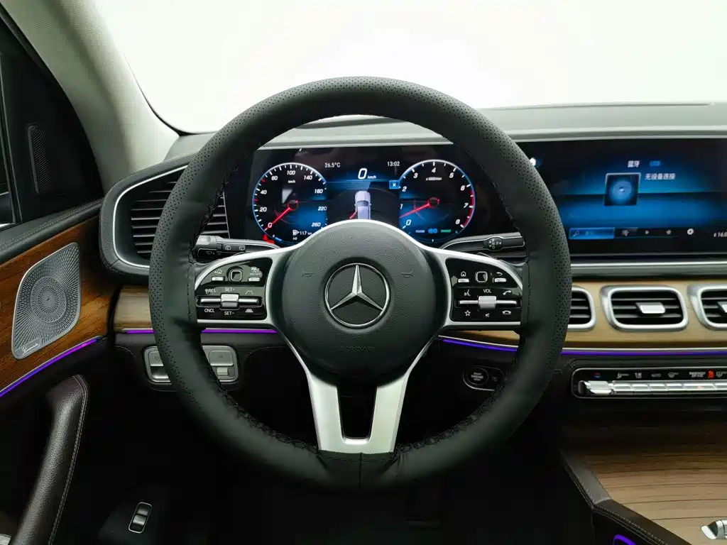 Mercedes-Benz GLE 2020 — фото 13