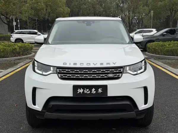 Land Rover Discovery 2019