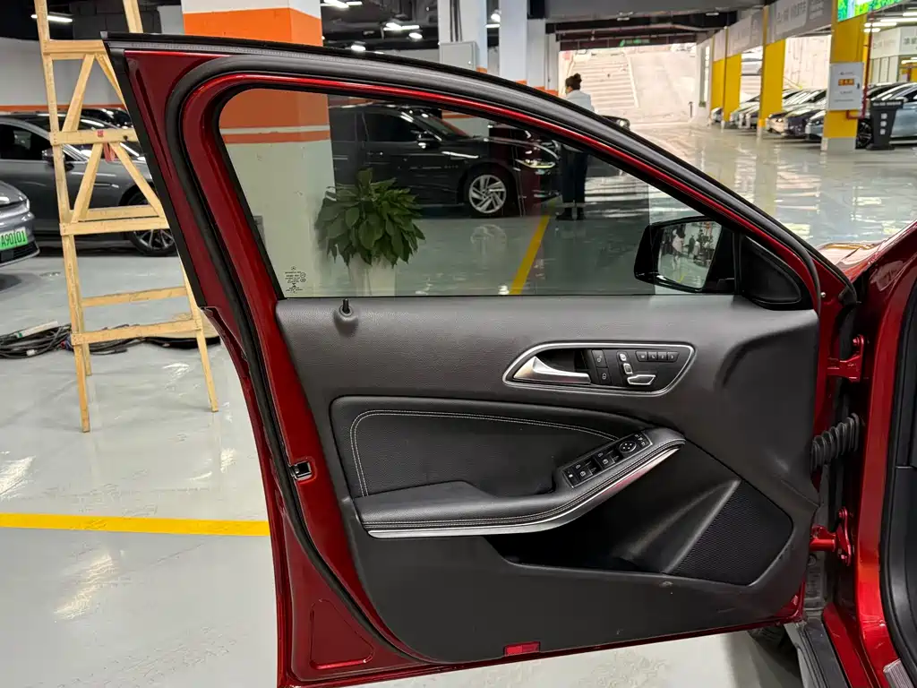 Mercedes-Benz GLA 2019 — фото 11