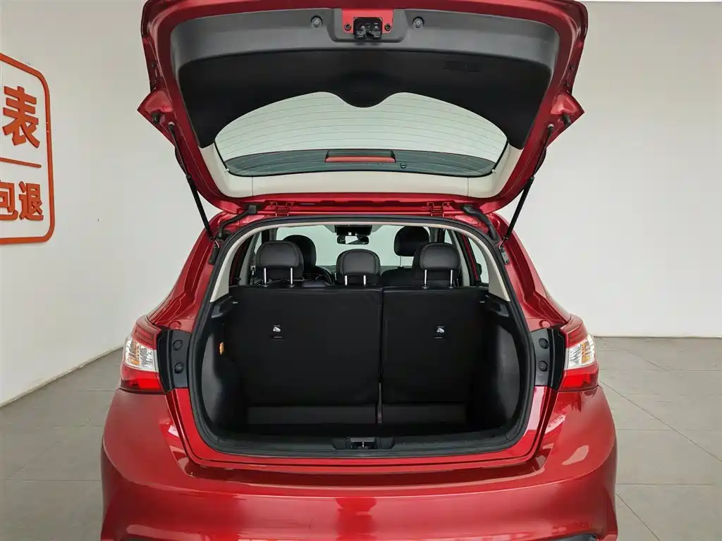 Nissan Tiida 2021 — фото 16