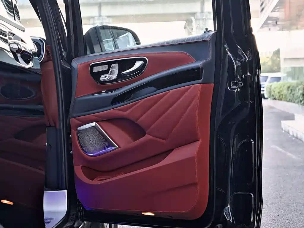 Mercedes-Benz Vito 2025 — фото 8