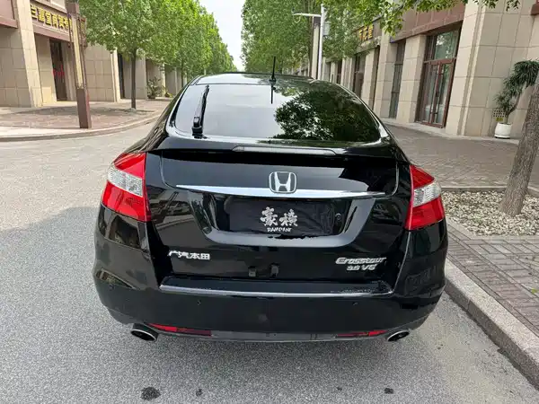 Honda Crosstour 2012