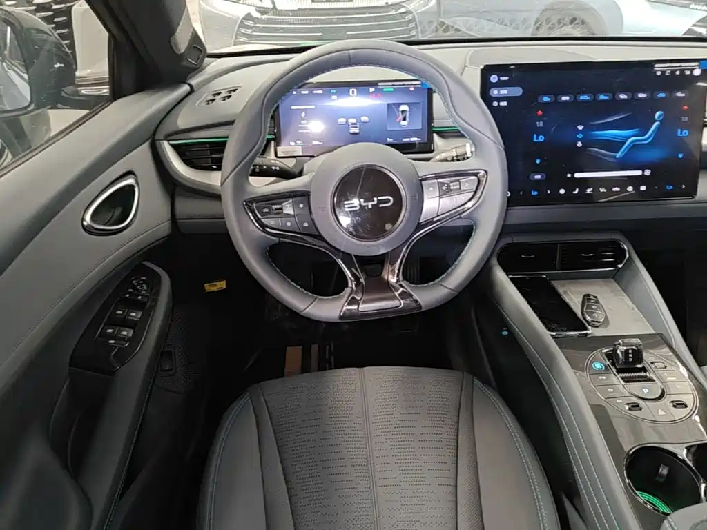 BYD Seal 06GT 2025 — фото 11