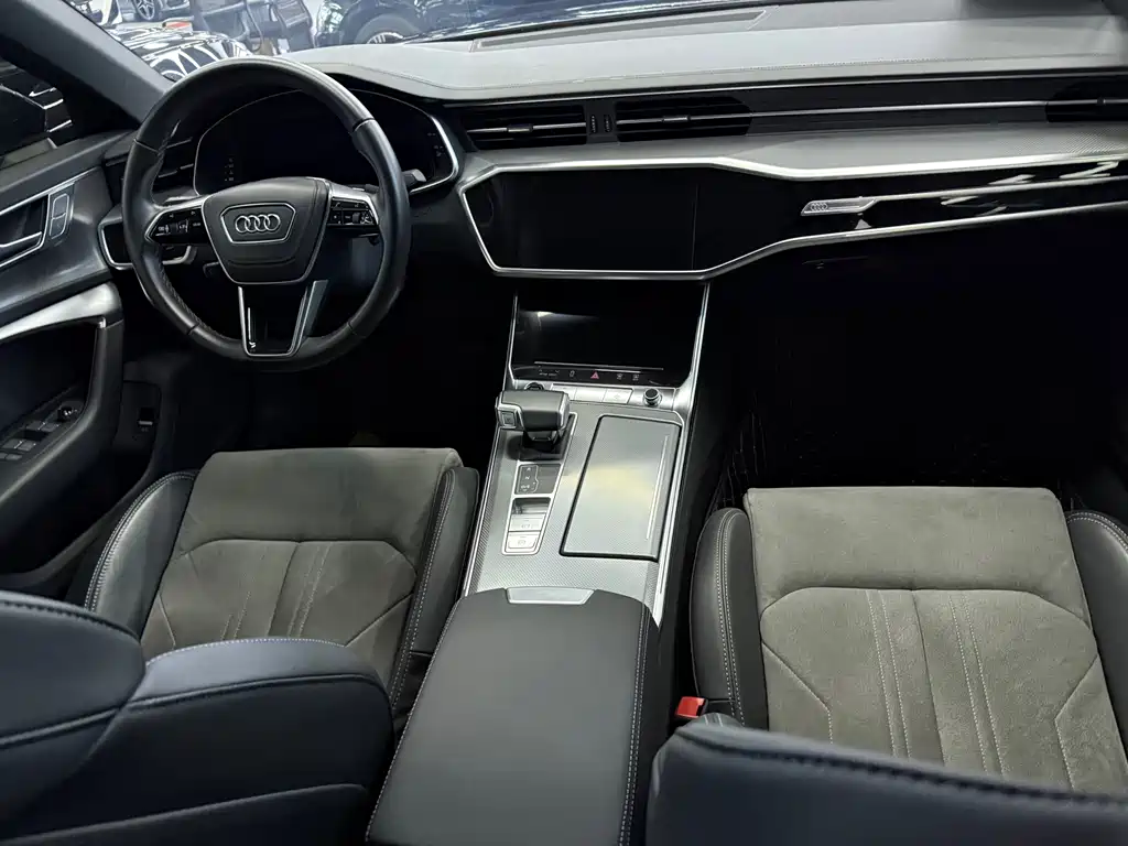Audi A6L 2025 — фото 10