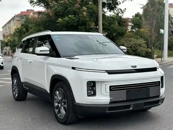 Geely ICON 2020