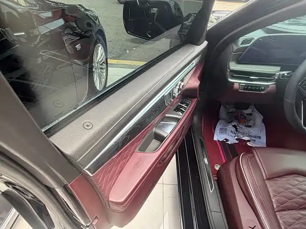 Cadillac CT6 2023