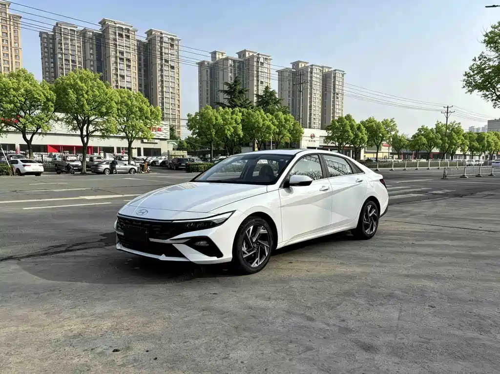 Hyundai Elantra 2026
