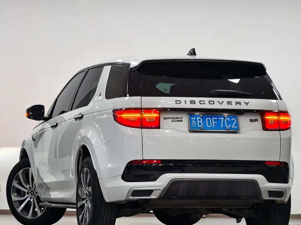 Land Rover Discovery Sport 2020 — фото 3