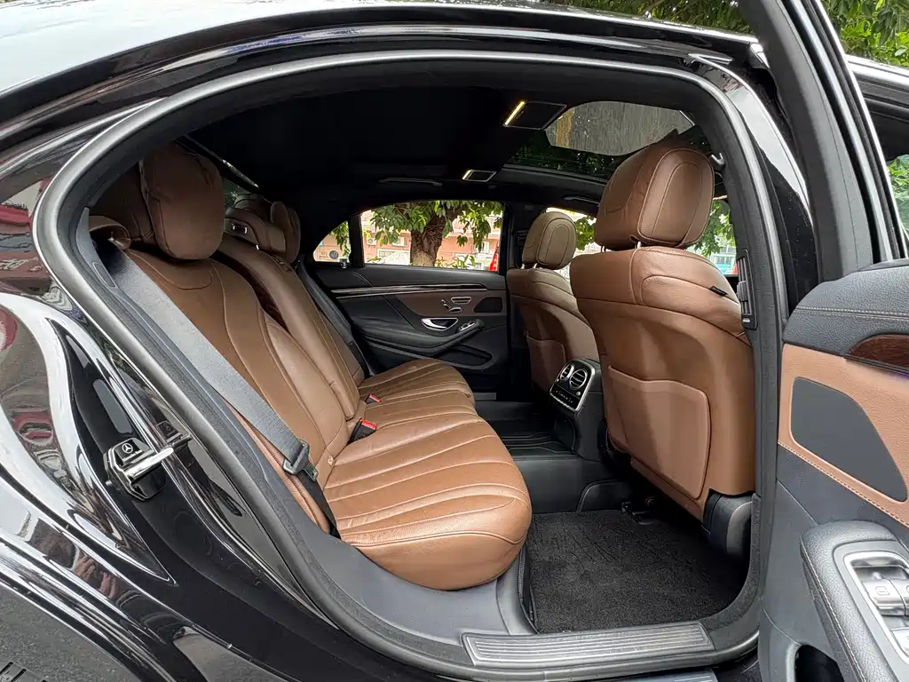 Mercedes-Benz S-Class 2018 — фото 11