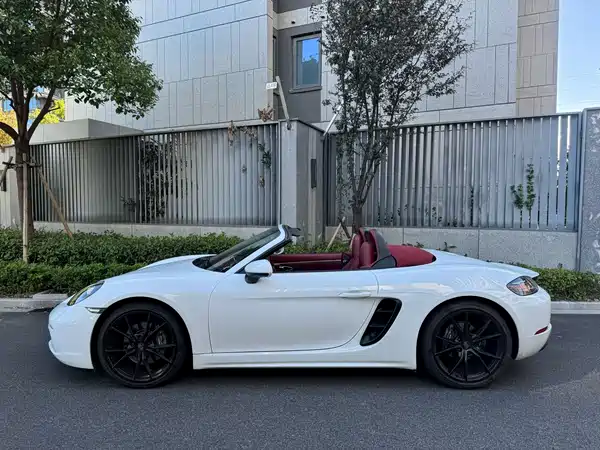 Porsche 718 2018