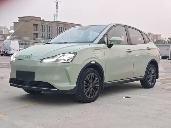 Neta V 2023