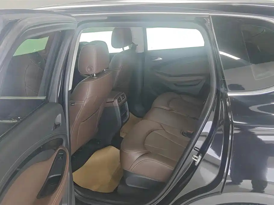 Buick Envision Plus 2021 — фото 11