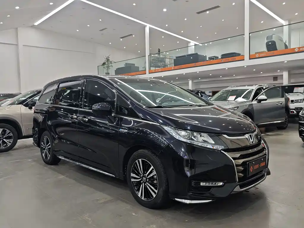 Honda Odyssey 2020 — фото 15