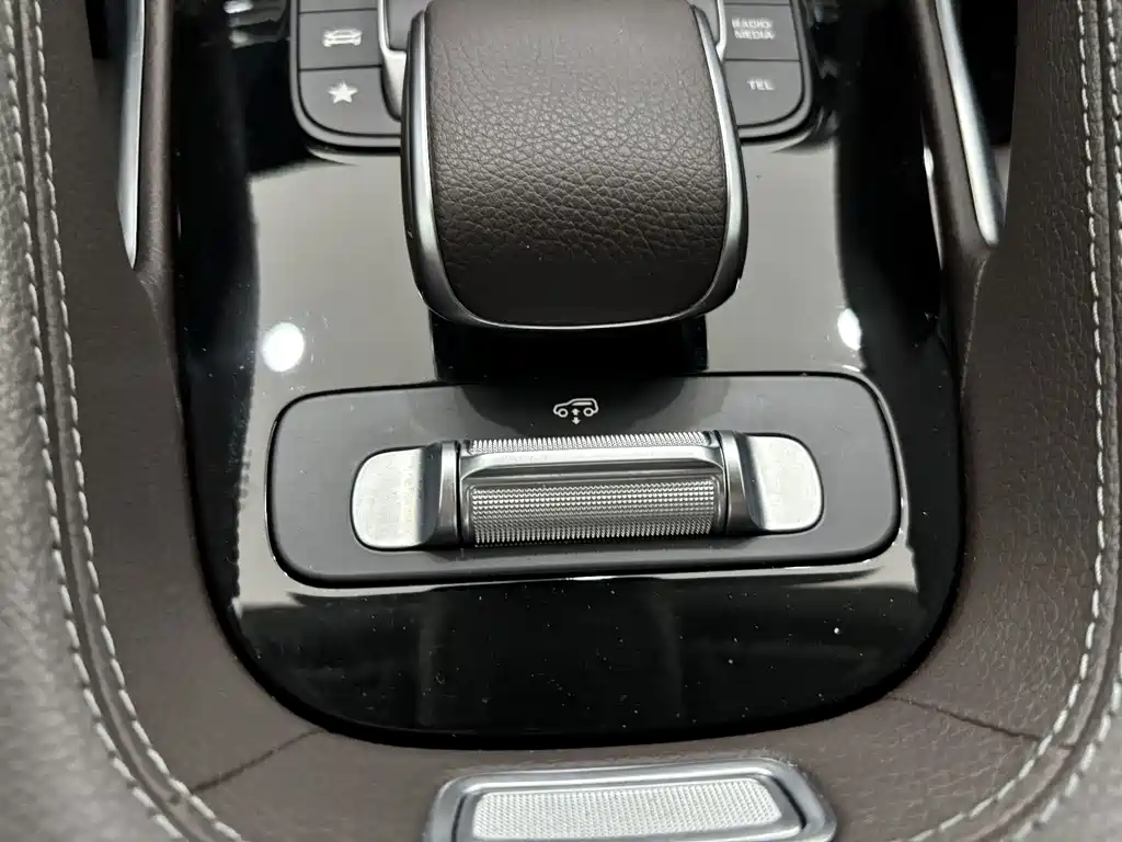 Mercedes-Benz GLS 2022 — фото 20
