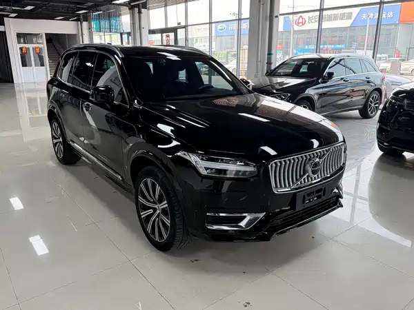 Volvo XC90 2022