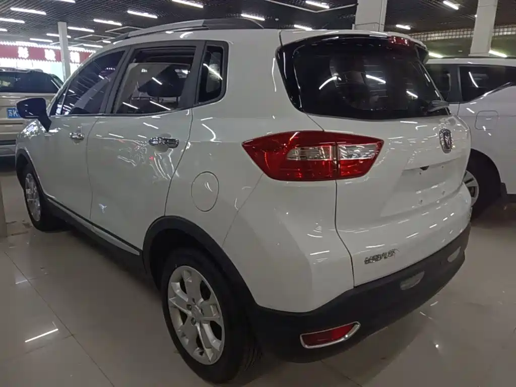 Changan CS15 2017 — фото 5