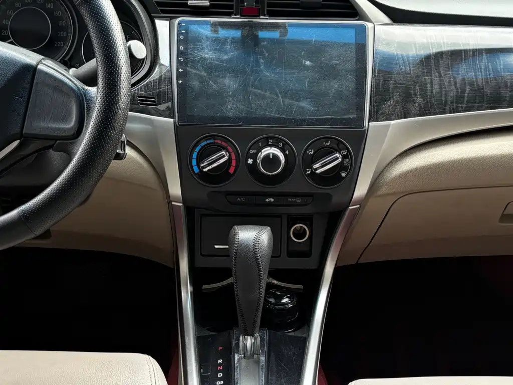 Honda Crider 2014 — фото 16