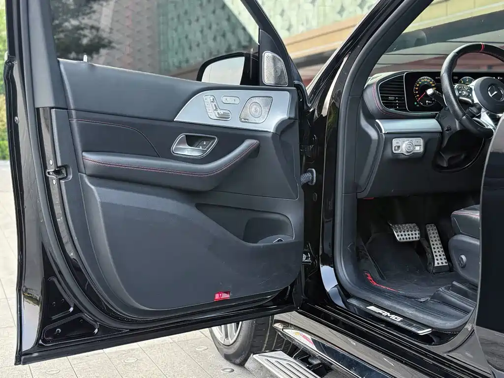 Mercedes-Benz GLE AMG 2023 — фото 17