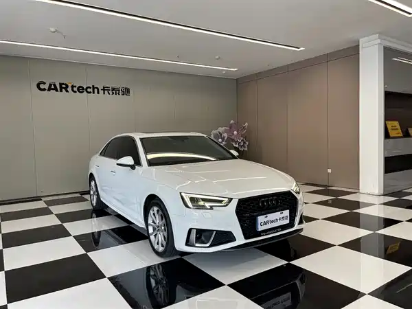 Audi A4L 2019