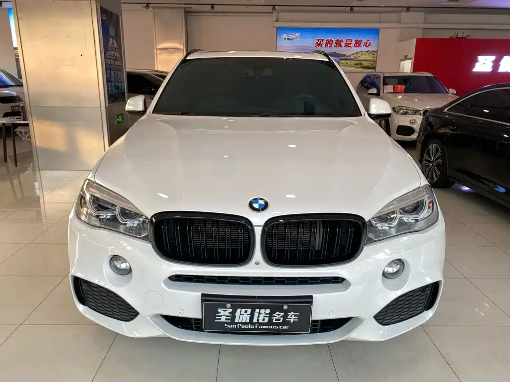 BMW X5 2018 — фото 2