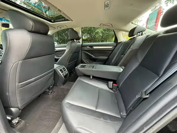 Honda Accord 2023