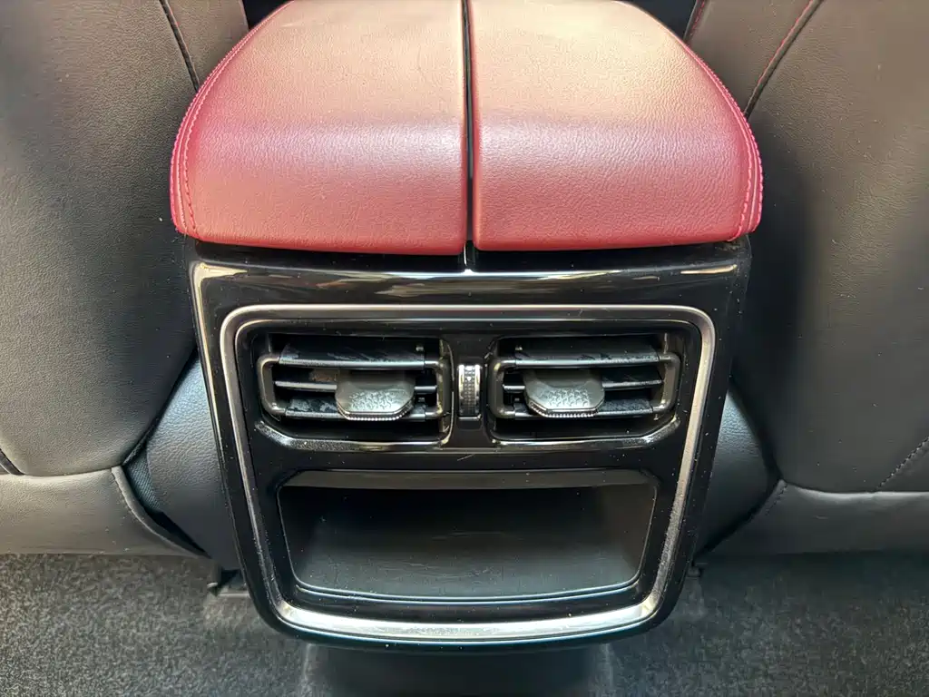 Jetour X70 PLUS 2023 — фото 19