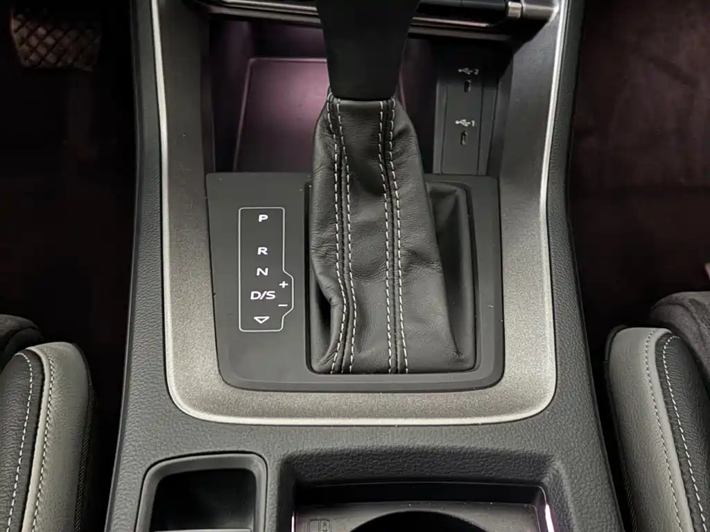 Audi Q3 2022 — фото 16