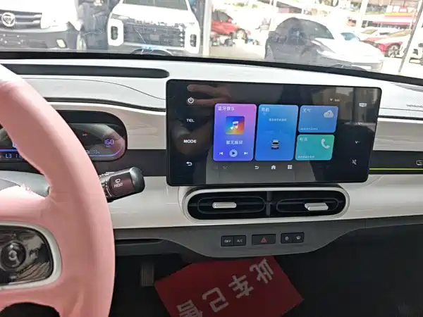 Geely Galaxy Panda 2025