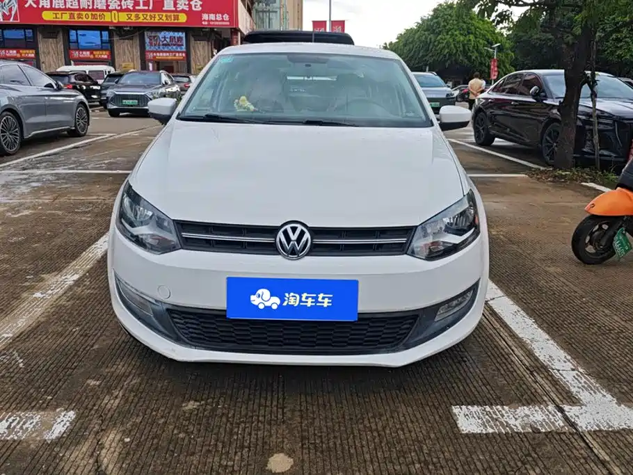 Volkswagen Polo 2013