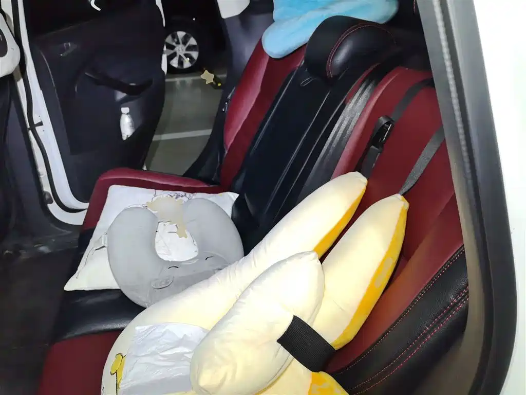 Ford Kuga 2015 — фото 13