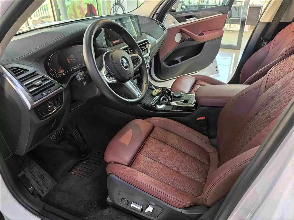 BMW X3 2021 — фото 11