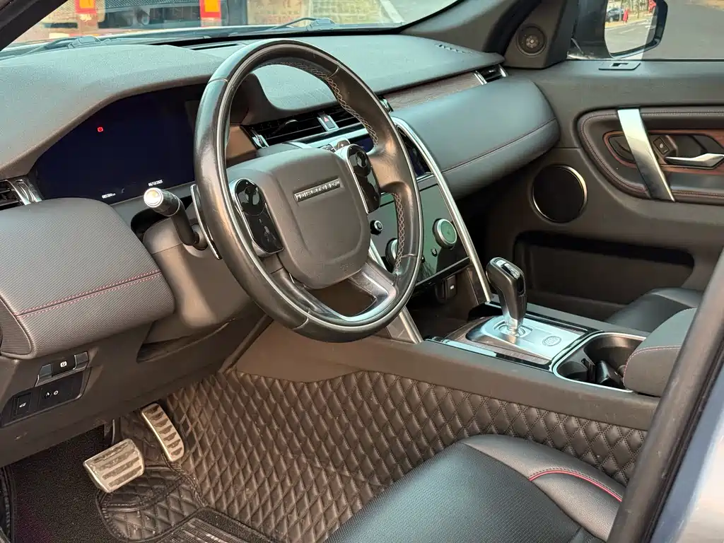 Land Rover Discovery Sport 2020 — фото 8