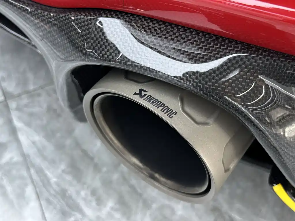 Ferrari F8 2022 — фото 37