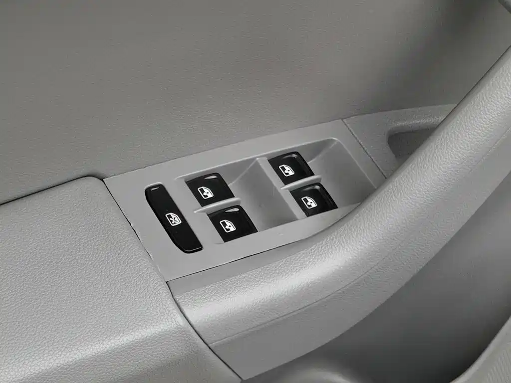 Skoda Octavia 2015 — фото 9