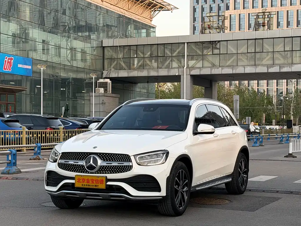 Mercedes-Benz GLC 2020 — фото 1
